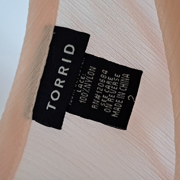 NWOT TORRID TOP-SHEER BABYDOLL TOP W/LACE- SIZE 2 - Picture 5 of 5